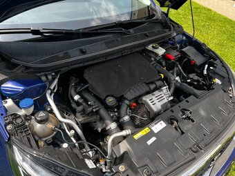 Peugeot 308 SW 1.2i 81KW Automat r.v2018 Nové v ČR - 15