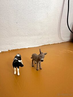 Schleich sada koní, psů, doplňků - 15
