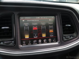 Dodge Challenger, 5.7 V8 Shaker SRT, DPH odpočet - 15
