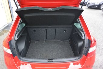 PRODÁM Škoda Rapid 1.2TSi EDIOTION Xenon - 15