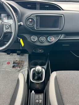 ►TOYOTA YARIS 1.5 82KW DUAL VVT iE Y20 EDITION SPORT AC - 15