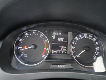 skoda rapid spaceback 1,2tsi 2015 - 15