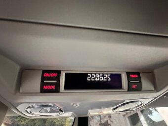 VW MULTIVAN 150kw Long 4motion - 15