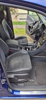 Ford Galaxy,TITANIUM, 2.2 TDCI,147 KW,7 míst,tažné - 15