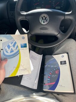 Volkswagen Golf 1.6 75kw - 15