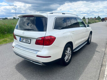 MERCEDES BENZ GL 350CDi 4MATIC ČR - 15