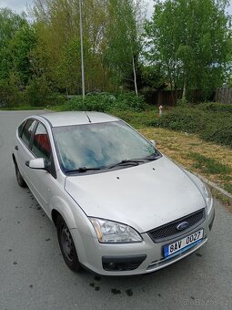 Ford Focus 1,6 benzín, 74kw, r.v. 6/2005 - 15
