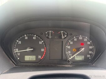 Škoda Fabia Combi 1.4 50kw, TAŽNÉ, STK 9/2026 - 15
