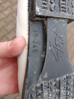 Běžky + dětské nástavce na bruslení - 15