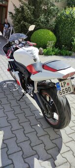 Yamaha R6 r.v 2005 - 15