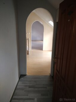 Pronájem byt 3+1, 120m2 + terasa  55m2, K. Vary - Počerny - 15