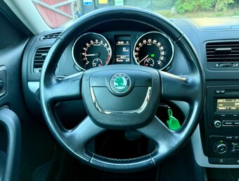 Škoda Yeti, 2.0 TDI 103KW DSG PANOEAMA TAŽNÉ ZAŘÍZENÍ - 15