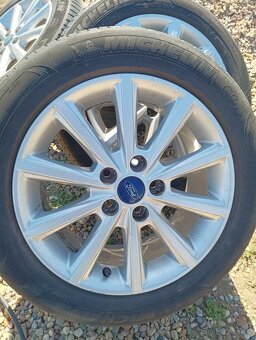 Ford Grand C-Max 2.0 TDCi 110 kW 2017 - 15