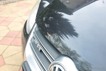 VW Golf R32 Manual - original stav - kosmetické vady - 15