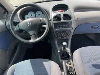 Peugeot 206 1,2i benzin jen 100000km top stav - 15