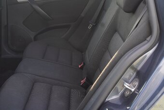 Prodám vozidlo Škoda Octavia 2 Combi 1.9Tdi 77kw. - 15