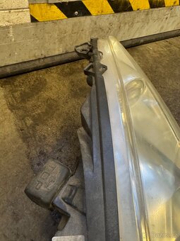 Peugeot 308, předek kód barvy KTV - 15