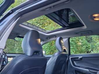 Volvo XC60 2.4 140 Kw - 4x4 / 2015 / - 15