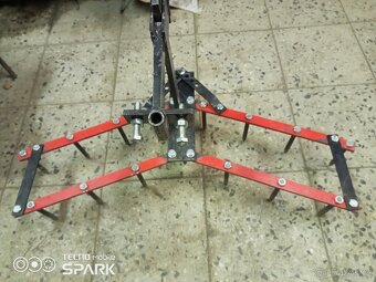 Prodám zahradní kultivátor Maufild - 15