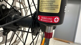 MTB SPECIALIZED, rám M, kola 29", pro jezdce od 165cm - 15