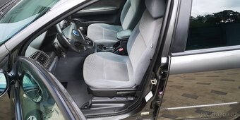 Fiat Croma II 1,9 JTD - 110kw. AUTOMAT - STK DO 4/2027 - 15