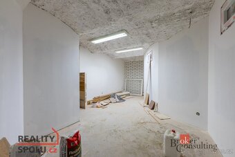 Pronájem, komerční/obchodní prostory, 354 m2, Sedláčkova 173 - 15