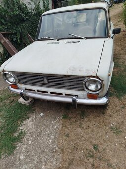 Lada 2101 dve auta - 15