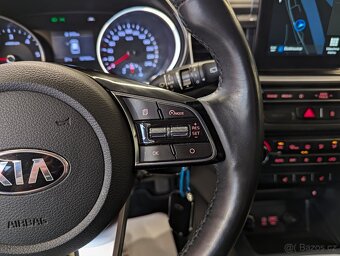 Kia Cee´d SW 1.6CRDi 100kW KAMERA, LANE, ČR - 15
