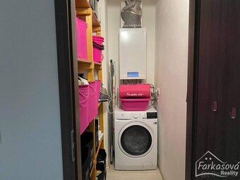 Pronájem moderně zařízeného bytu 2+kk na ul. Novosadský dvůr - 15