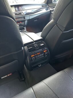 BMW 530d xDrive - 15