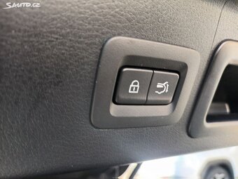 Mazda CX-30, 2.0i sky-G koup.Čr 1majitel - 15