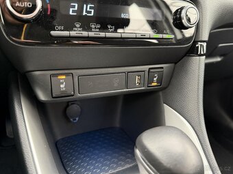 Toyota Yaris, 1.5 Hybrid 1-MAJ CZ DPH - 15