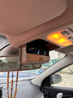 Renault Fluence 1.5 dci 81 kW, r.v.2011 - 15
