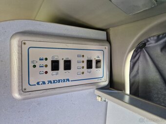 RENAULT TRAFIC ADRIA CALIFORNIA - 15