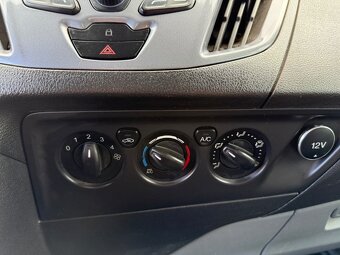 Ford Transit Custom Sport 2.2 TDCi 92kW Navi - 15
