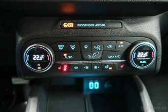 Ford Focus 1.5 EcoBlue 88kW, A/T, ST-LINE,DPH,CARPLAY,ZÁRUKA - 15