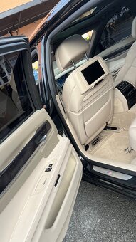 BMW 750Li - 15