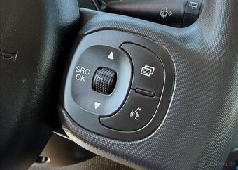Fiat Panda 1,2 KLIMA,SERVISKA,VÝHŘEV SKLA benzín manuál - 15