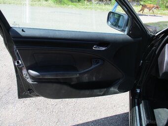 BMW 318 - 2.0 D KOMBI - 15