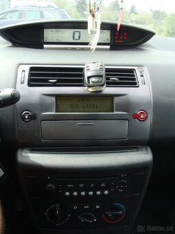 Citroën C4, 1.6 HDi, 80 kW, klimatizace - 15