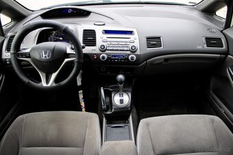 Honda Civic 1.3 Hybrid - 15