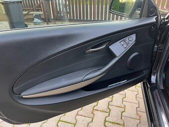 BMW 650i E63 najeto jen 114 tkm. TOP stav - 15