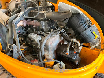prodám  minibagr JCB 8055; - 15