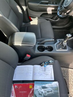 Kia Sportage 1.7 crdi exkluzivní výbava - 15