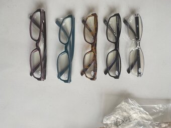 Jedinečné orig. sluneční brýle fialový odstín kov - 15