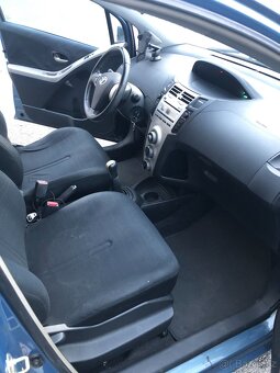 Toyota Yaris 1.4d-D (2008) - 15