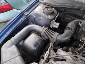 Subaru LEGACY 2000 2,0i 92kW - JEZDI, DILY z auta - 15