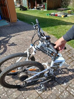Celoodpružené skládací elektrokolo Goes - 15