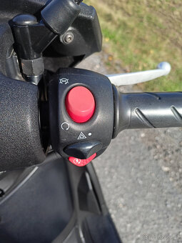 Peugeot Geopolis 400 RS - 15