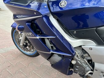 Yamaha FJR 1300 2005 - 15